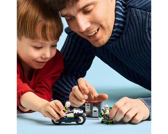 LEGO® Police Motorcycle Chase 60455