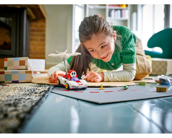 LEGO® Mario Kart™ – Shy Guy & P-Wing 72045