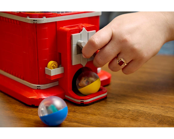 LEGO® Minifigure Vending Machine 21358