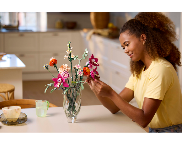 LEGO® Pretty Pink Flower Bouquet 10342