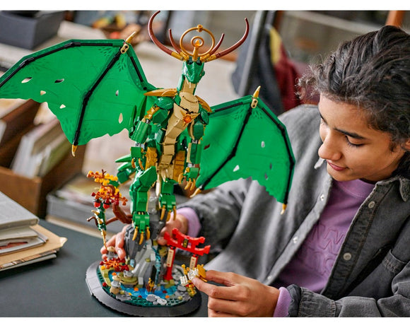 LEGO® The Guardian Dragon 71847