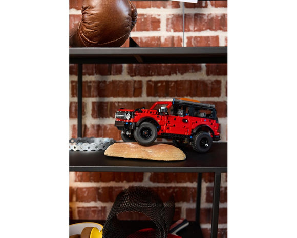 LEGO® Ford Bronco® SUV 42213