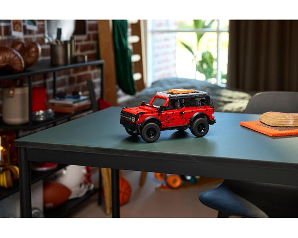 LEGO® Ford Bronco® SUV 42213