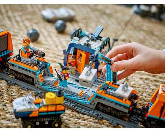 LEGO® Explorers' Arctic Polar Express Train 60470