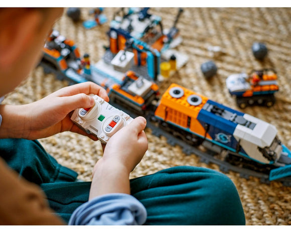 LEGO® Explorers' Arctic Polar Express Train 60470