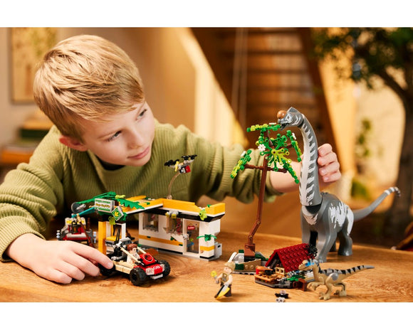 LEGO® Raptor & Titanosaurus Tracking Mission 76973
