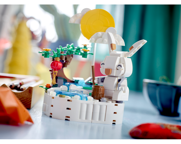 LEGO® Jade Rabbit 40643