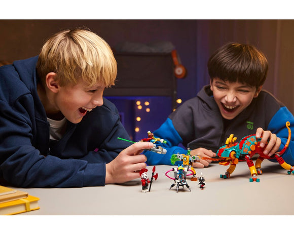 LEGO® Mateo's Fire Chameleon 71492