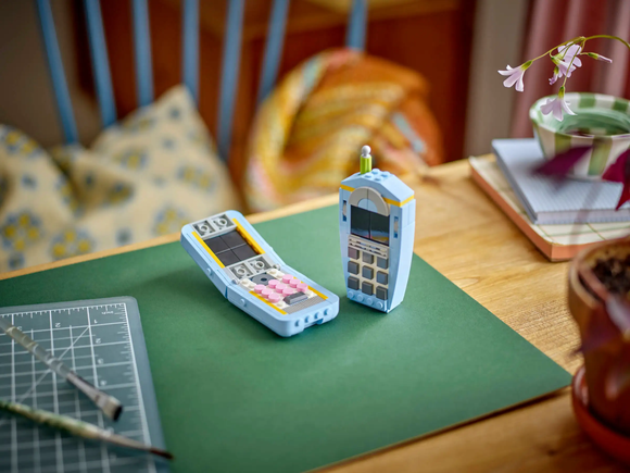 LEGO® Retro Telephone 31174