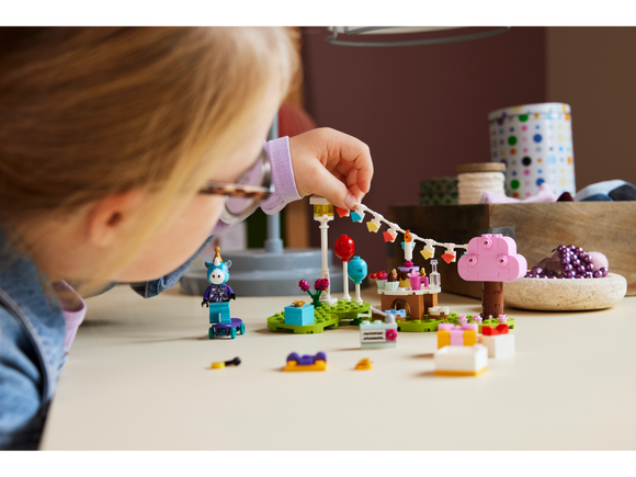 LEGO® Julian's Birthday Party 77046