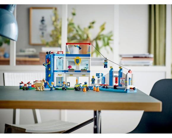 LEGO® Police Training Academy 60372