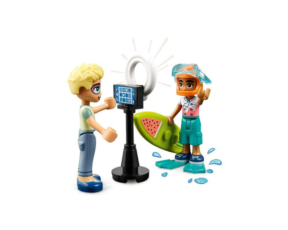 LEGO® Leo's Room 41754