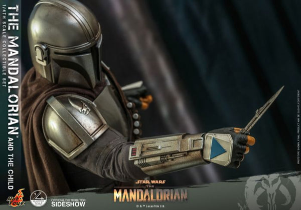Star Wars: The Mandalorian - The Mandalorian & The Child 1/4 Scale Hot Toys Action Figure 2-Pack