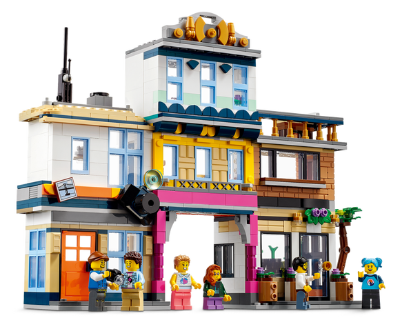 LEGO® Creator 3-in-1  Main Street 31141