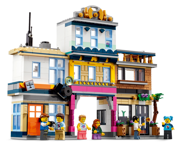 LEGO® Creator 3-in-1  Main Street 31141