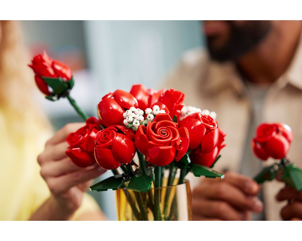LEGO® Bouquet of Roses 10328