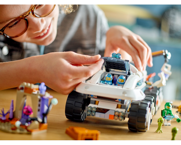 LEGO® Command Rover and Crane Loader 60432