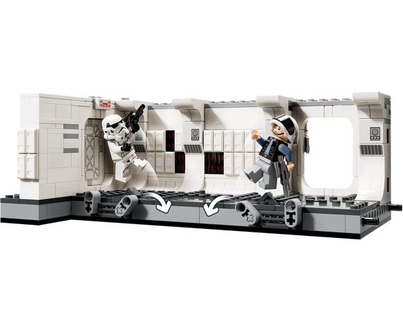 LEGO® Boarding the Tantive IV™ 75387