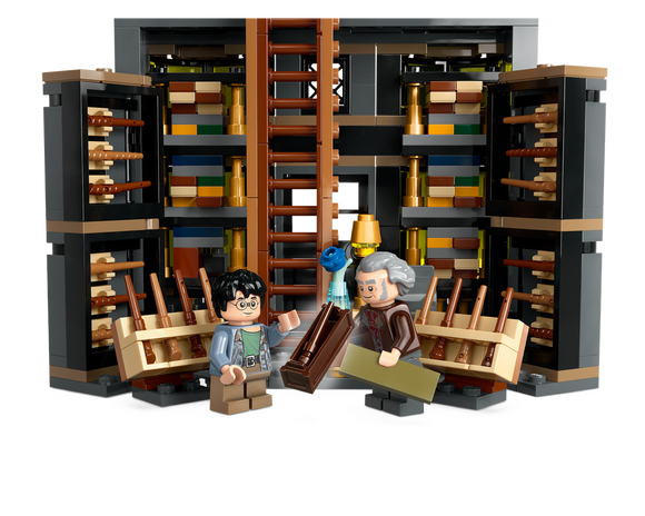 LEGO® Ollivanders™ & Madam Malkin's Robes 76439