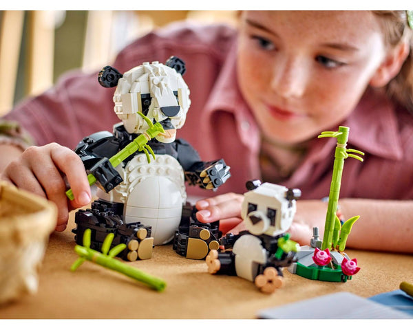 LEGO® Wild Animals: Panda Family 31165