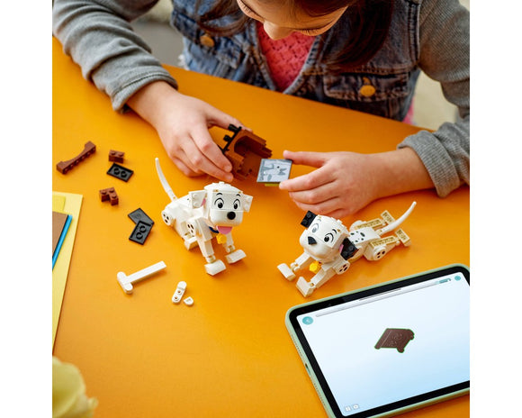 LEGO® Lucky & Penny 101 Dalmatians Puppies 43271