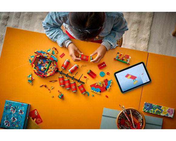 LEGO® Fortune Firecracker 80118