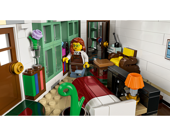 LEGO® Shopping Street 11371