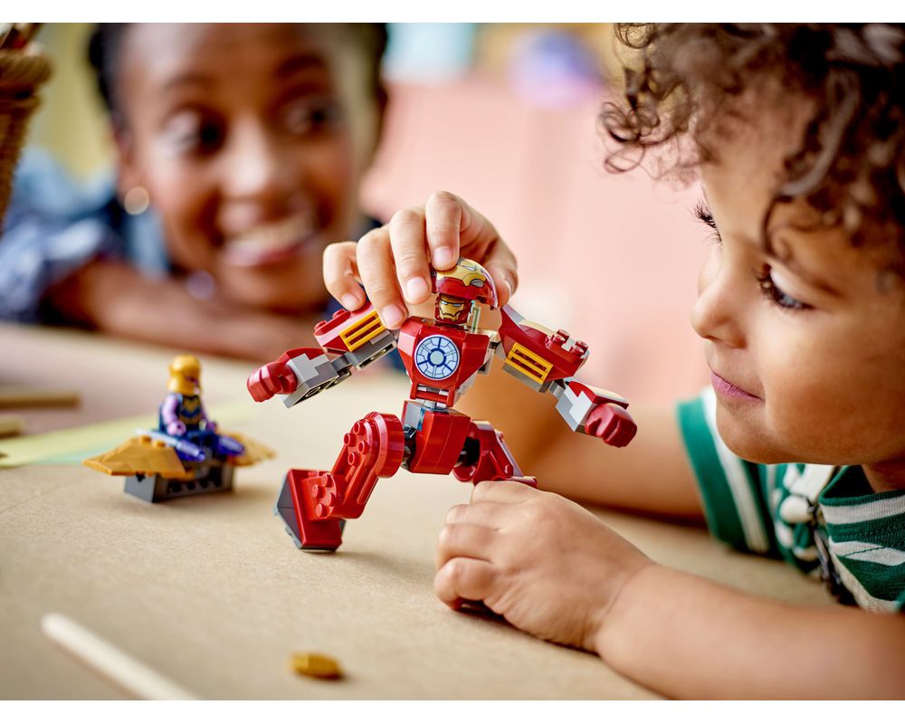 LEGO® Iron Man Hulkbuster vs. Thanos 76263