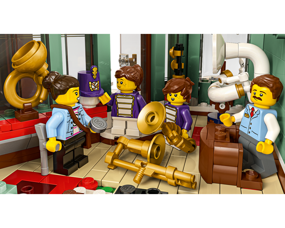 LEGO® Shopping Street 11371