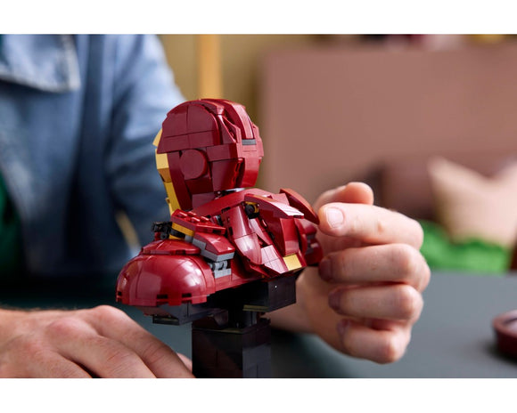 LEGO® Iron Man MK4 Bust 76327