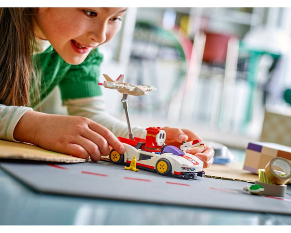 LEGO® Mario Kart™ – Shy Guy & P-Wing 72045