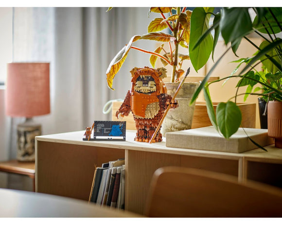 LEGO® Wicket the Ewok™ 75430