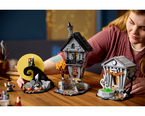 LEGO® Disney Tim Burton's The Nightmare Before Christmas 21351