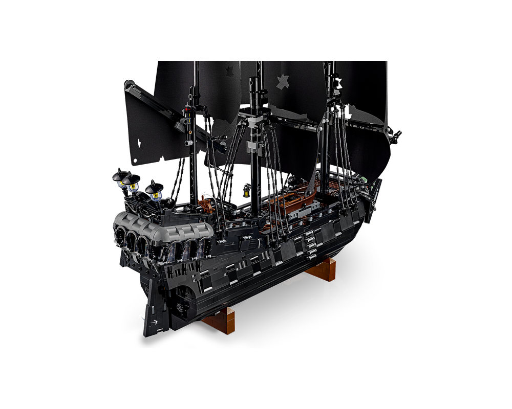LEGO® Captain Jack Sparrow's Pirate Ship 10365