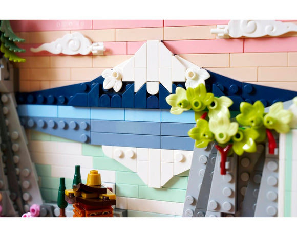 LEGO® Japanese Cherry Blossom Landscape 31218