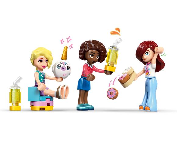 LEGO® Unicorn Dream Café 42684