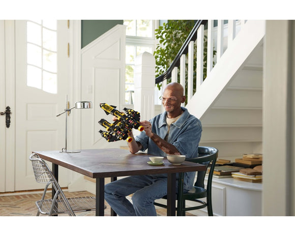 LEGO® Blacktron Renegade 10355