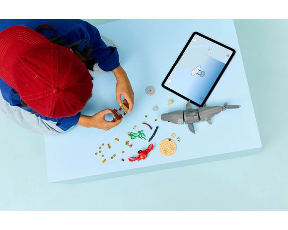 LEGO® Fierce Shark with a Treasure Chest 31381