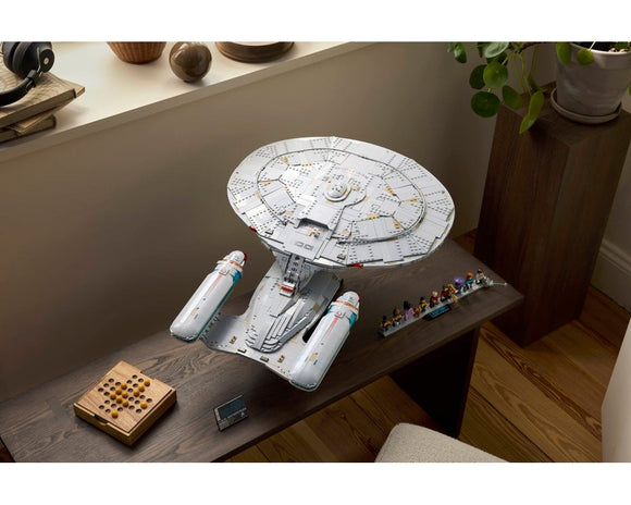 LEGO® Star Trek: U.S.S. Enterprise NCC-1701-D™ 10356