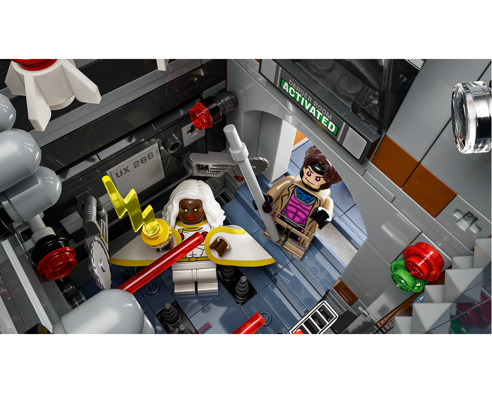 LEGO® X-Men: The X-Mansion 76294