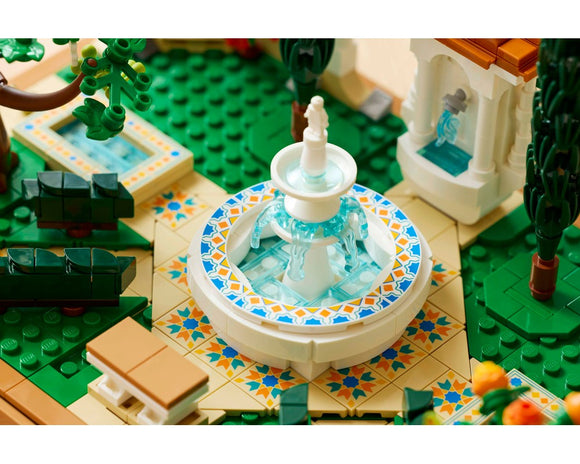 LEGO®  Fountain Garden 10359