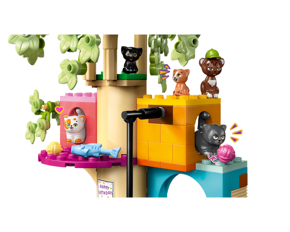 LEGO® Cat Birthday Party & Tree House 42666