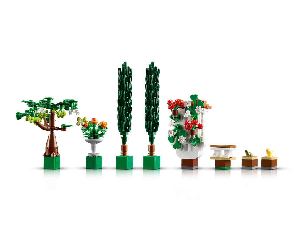 LEGO®  Fountain Garden 10359
