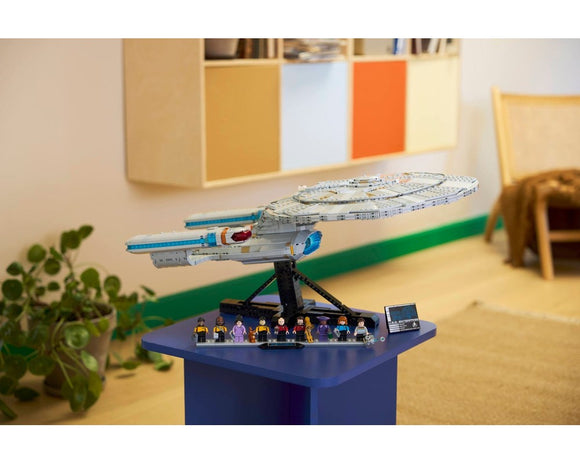 LEGO® Star Trek: U.S.S. Enterprise NCC-1701-D™ 10356