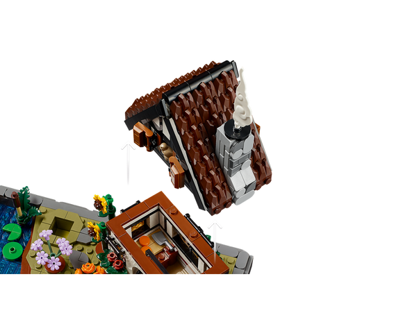 LEGO® Autumn Cottage Garden 11372