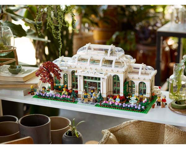 LEGO® The Botanical Garden 21353