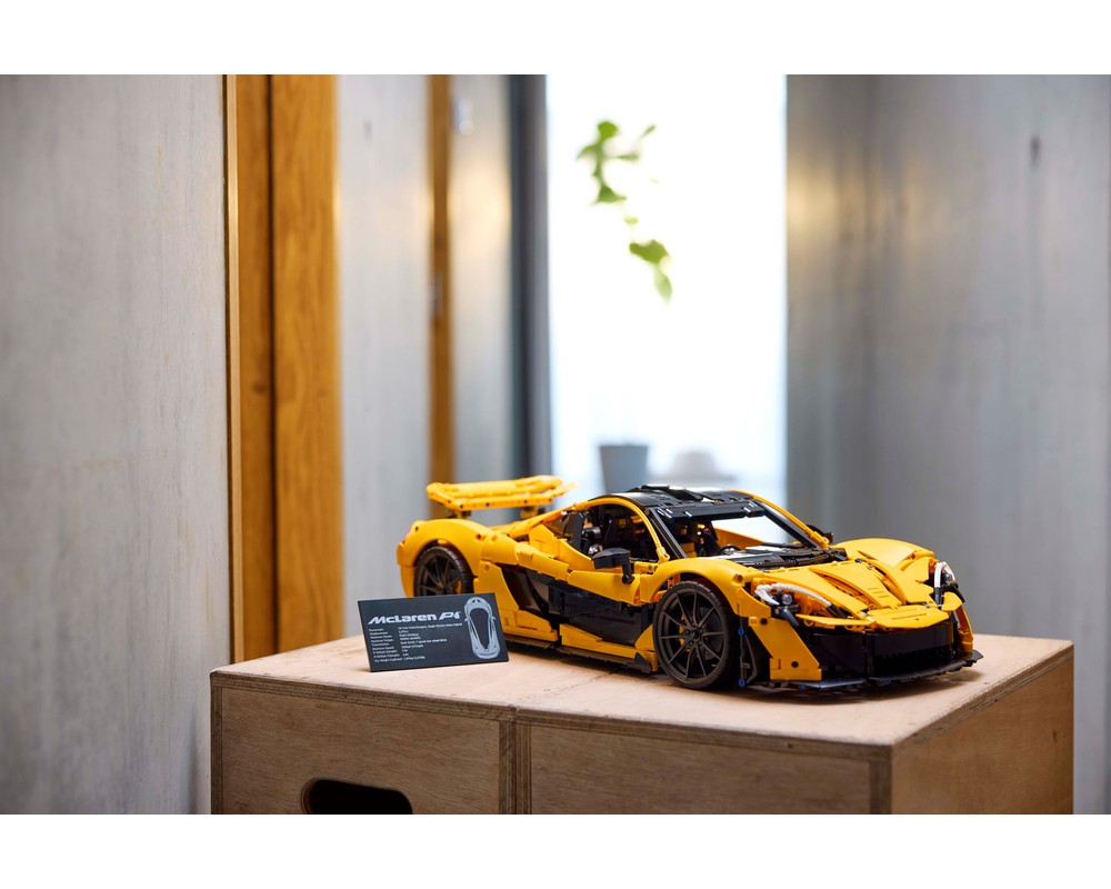 LEGO® McLaren P1™ 42172 | I'm Rick James Bricks
