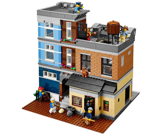 LEGO® Detective’s Office 10246