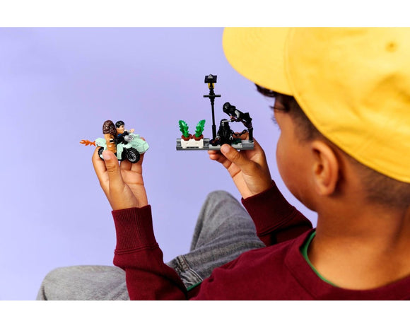 LEGO® Hagrid™ & Harry's Privet Drive Escape 76459