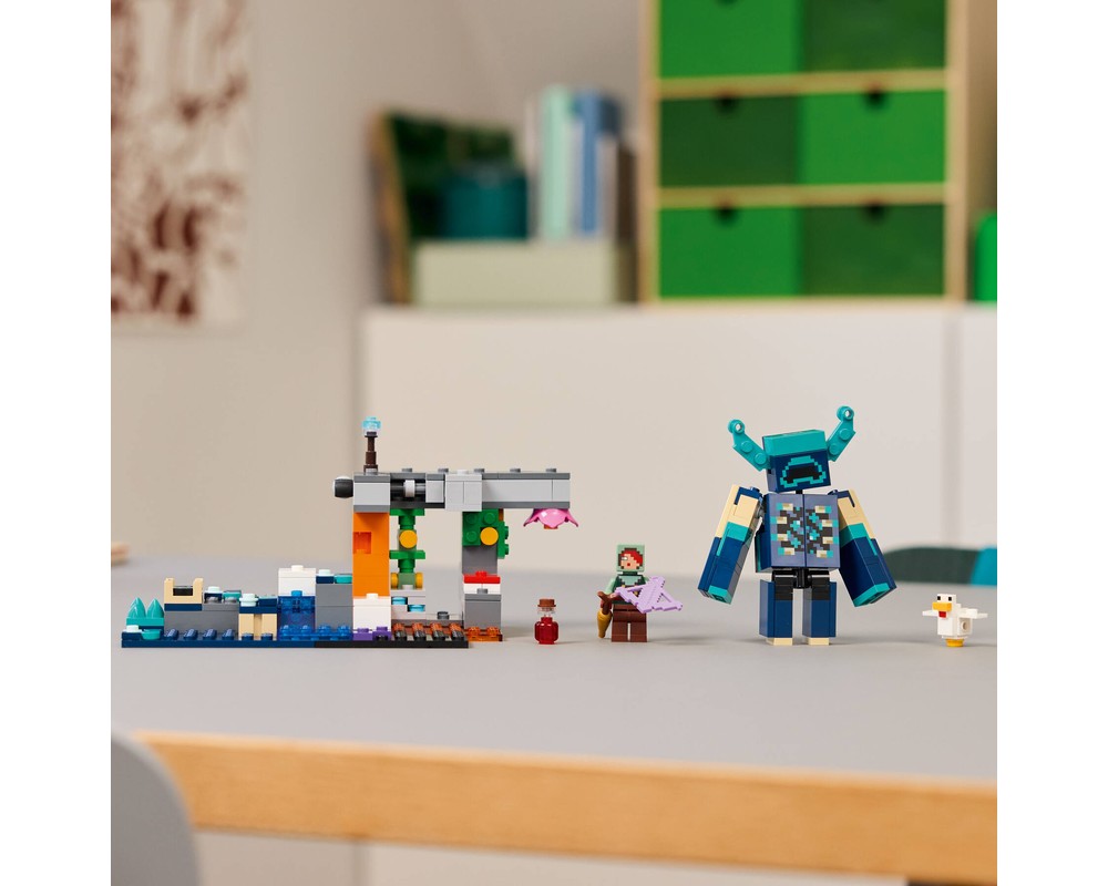 LEGO® The Warden Encounter 21274